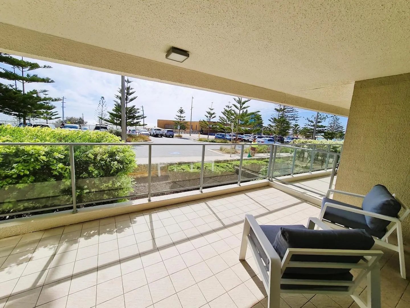 Clifton On Scarborough - Absolute Beachfront Περθ